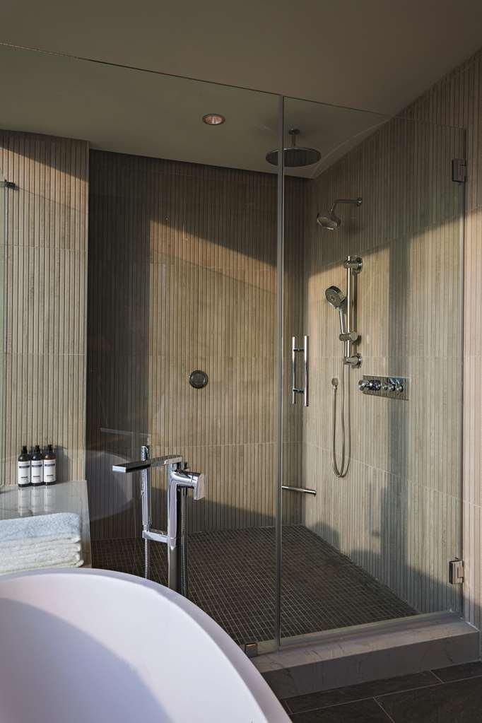 Hyatt Regency Baytown-Houston Hotel Room photo